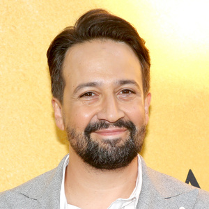 Photos: Lin-Manuel Miranda Creates Homemade HAMILTON Costume For Halloween Photo