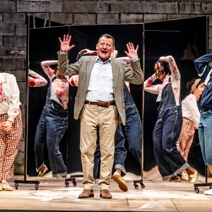 Photos: CYRANO Makes North American Premiere At Toronto’s CAA Theatre Photo