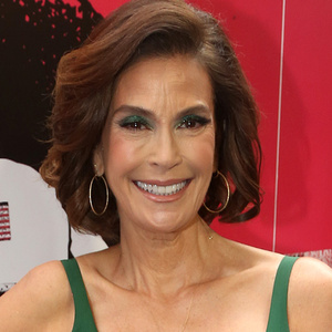 Is Teri Hatcher Starring in THE DEVIL WEARS PRADA Musical? Photo