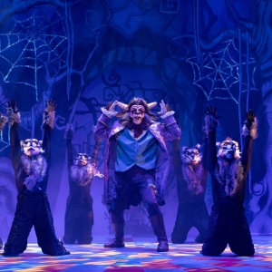 Photos: First Look At Sheffield Theatres Panto BEAUTY AND THE BEAST Photo