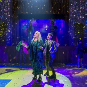 Review Roundup: Critics Sound Off On World Premiere Of A TRANSPARENT MUSICAL at Cente Video