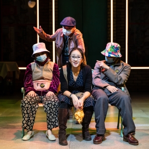 Photos: First Look at KING OF THE YEES at Signature Theatre Photo