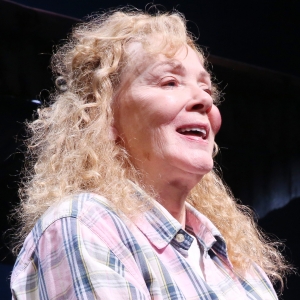 Video: Jean Smart Returns to CALL ME IZZY After Injury Photo