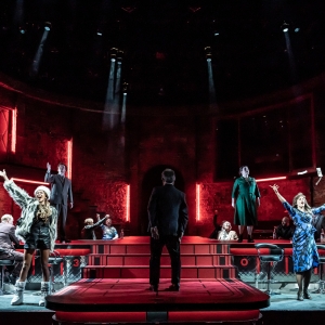 Photos: First Look at PATRIOTS at the Noel Coward Theatre Photo