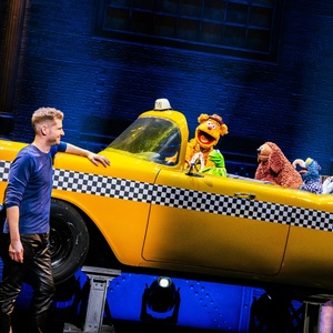 Photos: ROB LAKE MAGIC WITH SPECIAL GUESTS THE MUPPETS on Broadway Photo