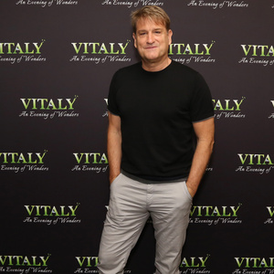 Jeff Calhoun to Direct GUYS AND DOLLS IN CONCERT at Theatre Aspen Video