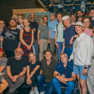 Photos: James Taylor, Carrie Coon, and Tracy Letts Visit DEAD OUTLAW Photo