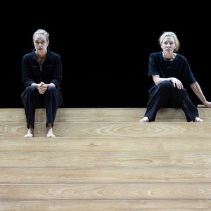 Photos: Cate Blanchett and Nina Hoss in ELECTRA/PERSONA at the National Theatre Photo