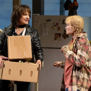 Review Roundup: Patti LuPone and Mia Farrow Star In THE ROOMMATE On Broadway