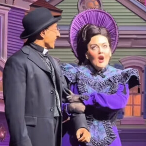 Video: Jennifer Simard Debuts As 'Mildred Layton' in SCHMIGADOON! on Broadway Photo