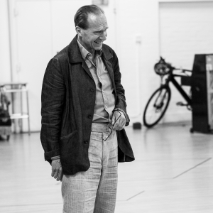 Photos: Ralph Fiennes in GRACE PERVADES Rehearsals Photo