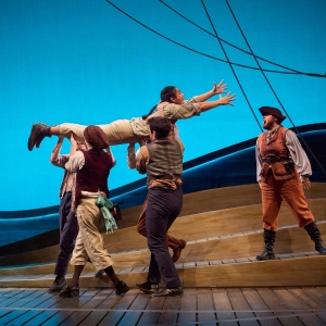 Photos: Great Lakes Theater's PETER AND THE STARCATCHER Photo