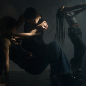 FISH SPIT FEAST Will Come to MAI in April Photo