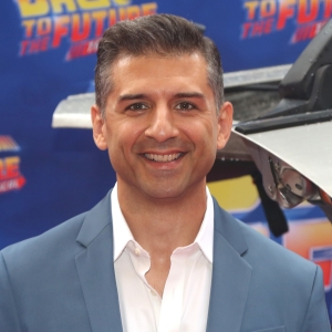 Tony Yazbeck Will Direct Reading of STAGE FRIGHT Starring Debra Messing, Betsy Wolfe, Video