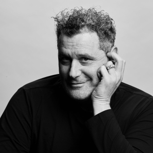 Isaac Mizrahi Will Bring MIZRAHI ON ICE to Cafe Carlyle in February Photo