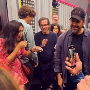 Video: Illusionist David Blaine Wows The Cast Of HERE LIES LOVE Photo