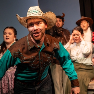 Photos: First look at The Room Upstairs Theatre's THE TRAIL TO OREGON!