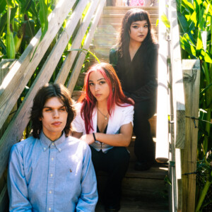 Photos: Am Abend to Release Debut Album ALL AUTUMN Photo