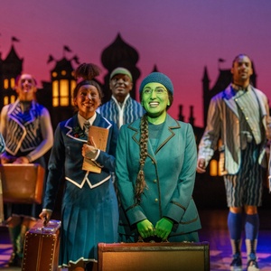 WICKED Star Emma Kingston Joins the Young Voices WICKED Worldwide Singalong Photo