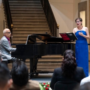 Música Y Poesía Se Unen En El Concierto De La Soprano Lourdes Ambriz Y El Pianista  Photo