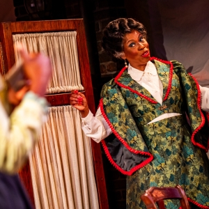 Photos: INTIMATE APPAREL at Arden Theatre Company Photo