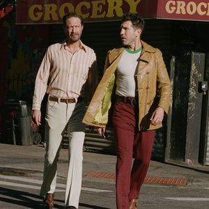 Photos: Jon Bernthal and Ebon Moss-Bachrach in DOG DAY AFTERNOON Photo