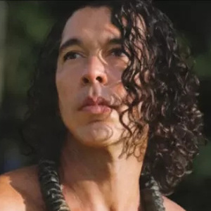 Makana To Perform LEI KUKUI At MACC’s McCoy Studio Theater Photo