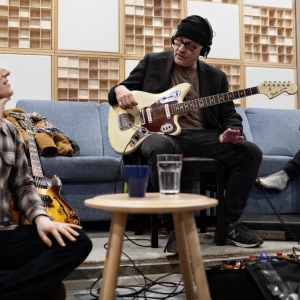 Marc Ribot Teams Up With Finnish Psychedelic Folk Duo Tuomo & Markus For New Song Video