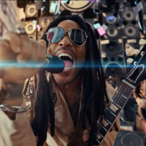 Video: Lenny Kravitz Releases 'Human' Ahead of New Album Out Next Month Video