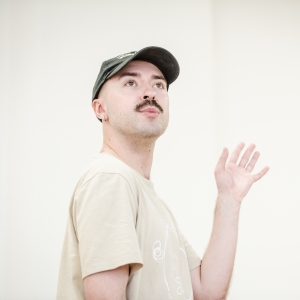 Photos: Rob Madge in Rehearsal For BUYER & CELLAR