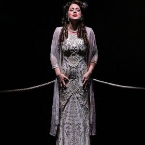 Elizabeth Caballero Joins the Cast of FLORENCIA EN EL AMAZONAS at Opera San Jose Video