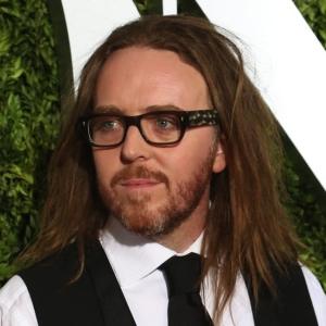 THE ARTFUL DODGER Series With Tim Minchin & More Coming to Hulu Photo