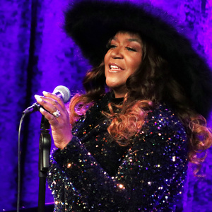 Photos: Wendy Moten Returns to Birdland Photo