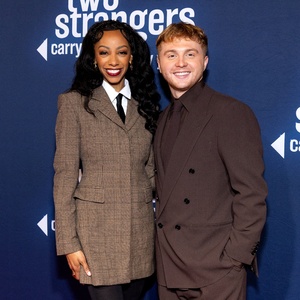 Photos: On The Opening Night Red Carpet For TWO STRANGERS CARRY A CAKE ACROSS NEW…