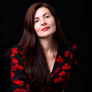 WE LOVE YOU, BUNNY Author Mona Awad to Visit Music Hall Lounge Photo