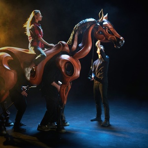 World Premiere of SHE HOLDS UP THE STARS Will Be Performed By Red Sky Performance and Photo