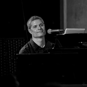 Tom Kitt to Perform at MUSIC MONDAYS at Bay Street Theater in Sag Harbor Photo