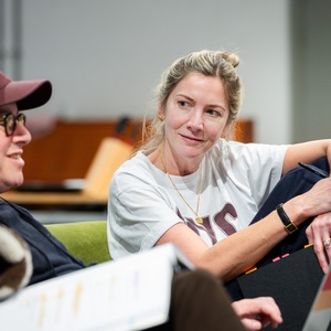 Photos: Kym Marsh, Lisa Faulkner and More in Rehearsal For SINGLE WHITE FEMALE UK Tour Photo