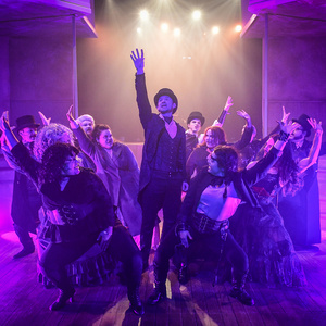 Photos: JEKYLL & HYDE At The Chopin Theatre Photo