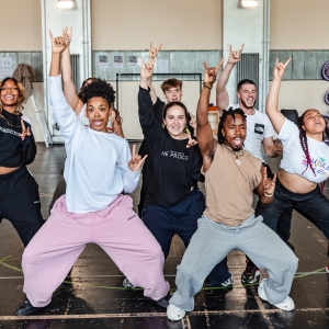 Photos: Inside Rehearsal For the UK and Ireland Tour of & JULIET Photo