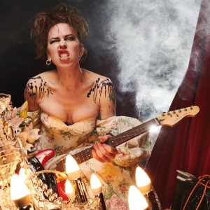  Emma Frankland Returns To Edinburgh Fringe With NO APOLOGIES World Premiere Photo