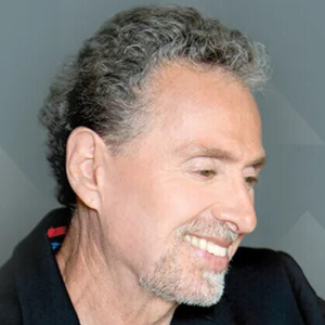 Richard Elliot to Perform at Bilheimer Capitol Theatre