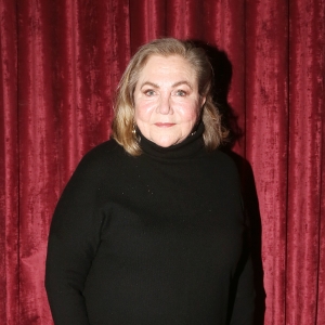 Kathleen Turner Falls Ill During Performance of A LITTLE NIGHT MUSIC 