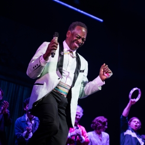 Photos/Video: Original BACK TO THE FUTURE Star Joins Broadway Cast Onstage to Perform Eart Photo