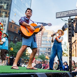 Photos & Video: Get a First Look at Mobile Unit's AS YOU LIKE IT Photo