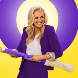 JOY Opens Box Office with Betsy Wolfe, Special & Free Mop Photo