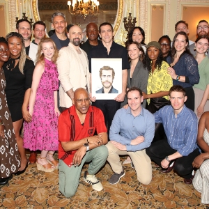 Photos: Jake Gyllenhaal Gets a Sardi's Portrait Photo