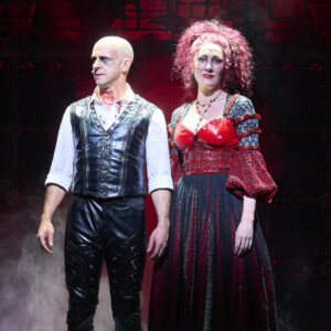 Photos: First Look At SWEENEY TODD THE DEMON BARBER OF FLEET STREET At Great Lakes Th Photo