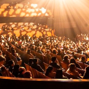 Alejandro y María Laura: Dos Hemisferios Comes to Gran Teatro Nacional Photo