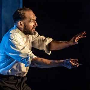 Photos: Further Images of MACBETH Starring Ralph Fiennes and Indira Varma Photo